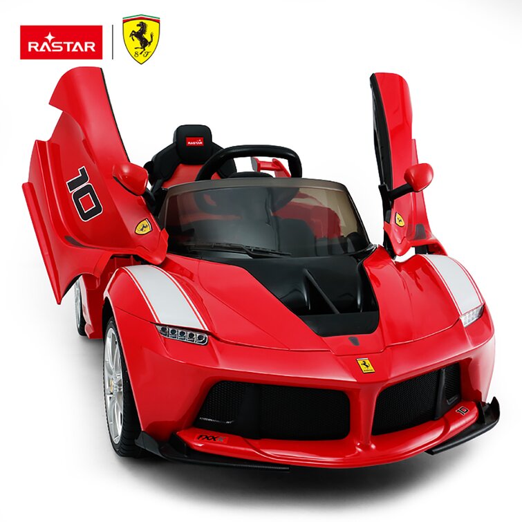 La ferrari kids store car